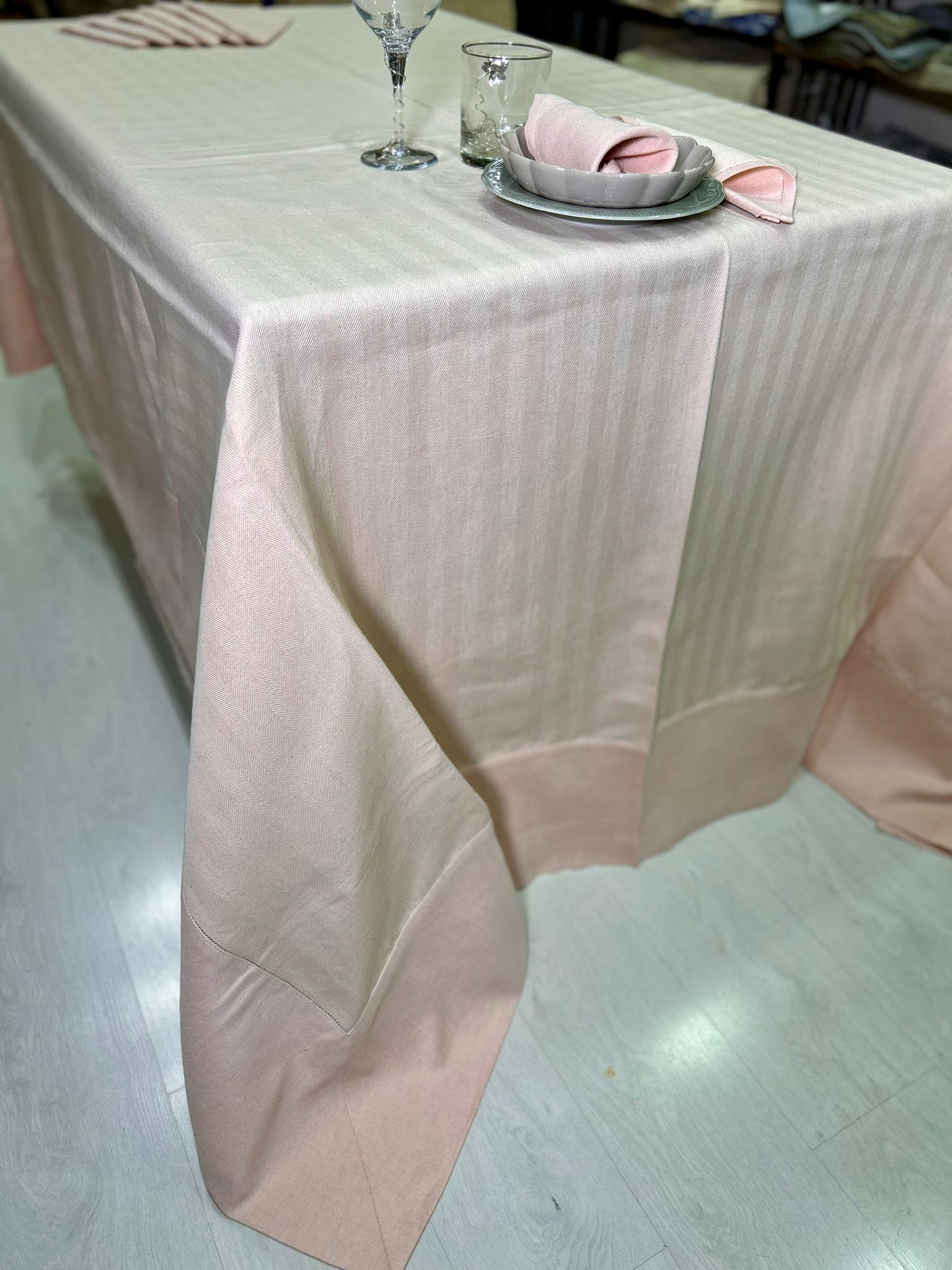 TABLECLOTH LINEN BLEND