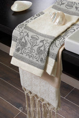 PAIR OF LINEN MIXED GRIFO TOWELS