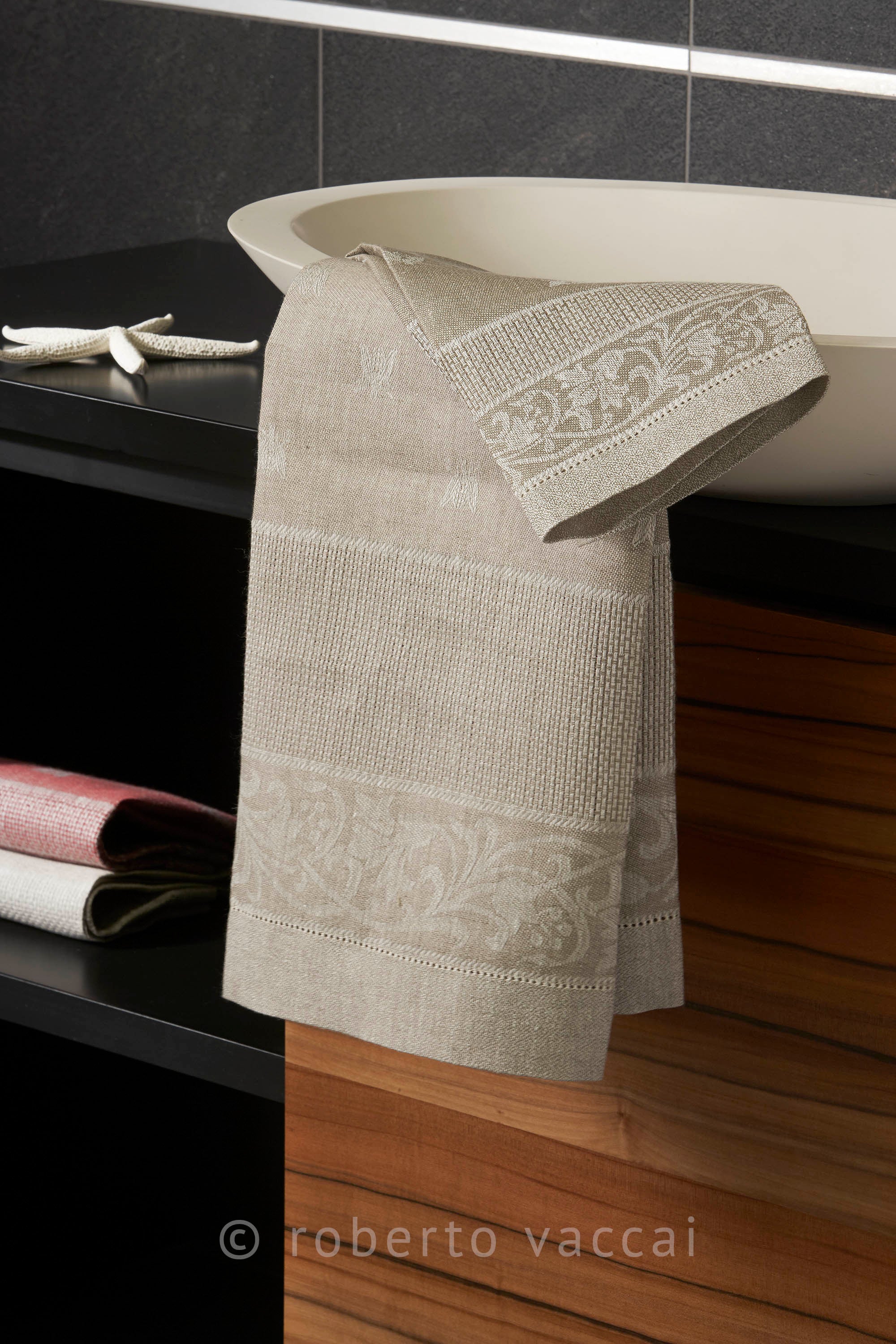 PAIR OF TOWELS BEES RUSTIC PURE LINEN