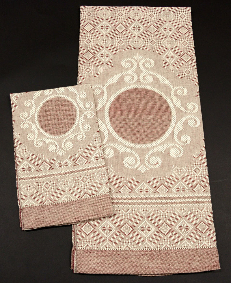 PAIR OF LINEN MIXED MEDALLION TOWELS