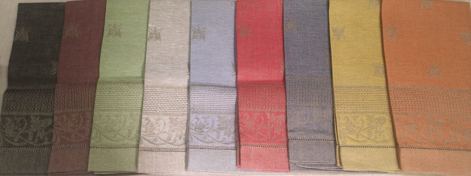 GUEST TOWEL BEES RUSTIC LINEN 100%